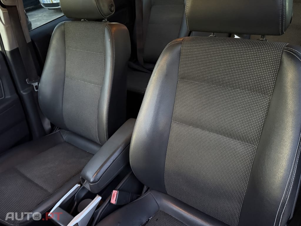 Opel Zafira 1.7 CDTi EcoFLEX — fotografia 14