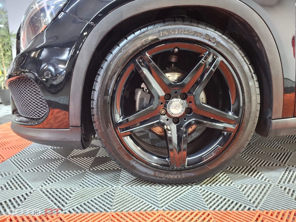 Mercedes-Benz GLA 200 d 4MATIC AMG Line Aut.