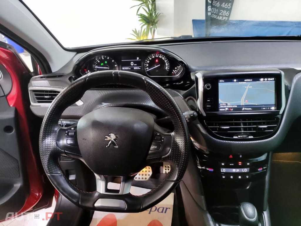 Peugeot 208 1.2 PureTech GT Line EAT6