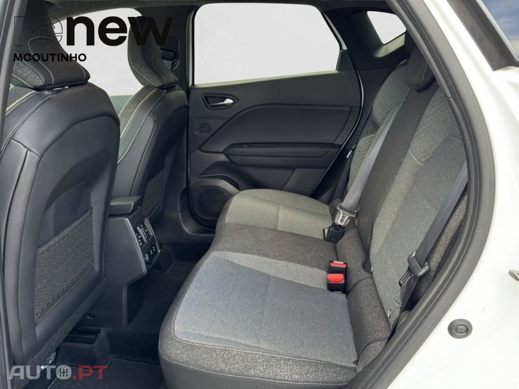 Renault Captur Techno TCE 90