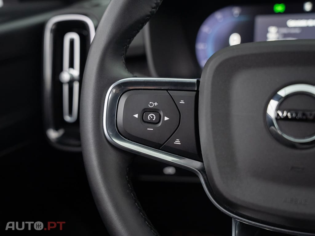 Volvo XC40 Recharge Extended Range Core