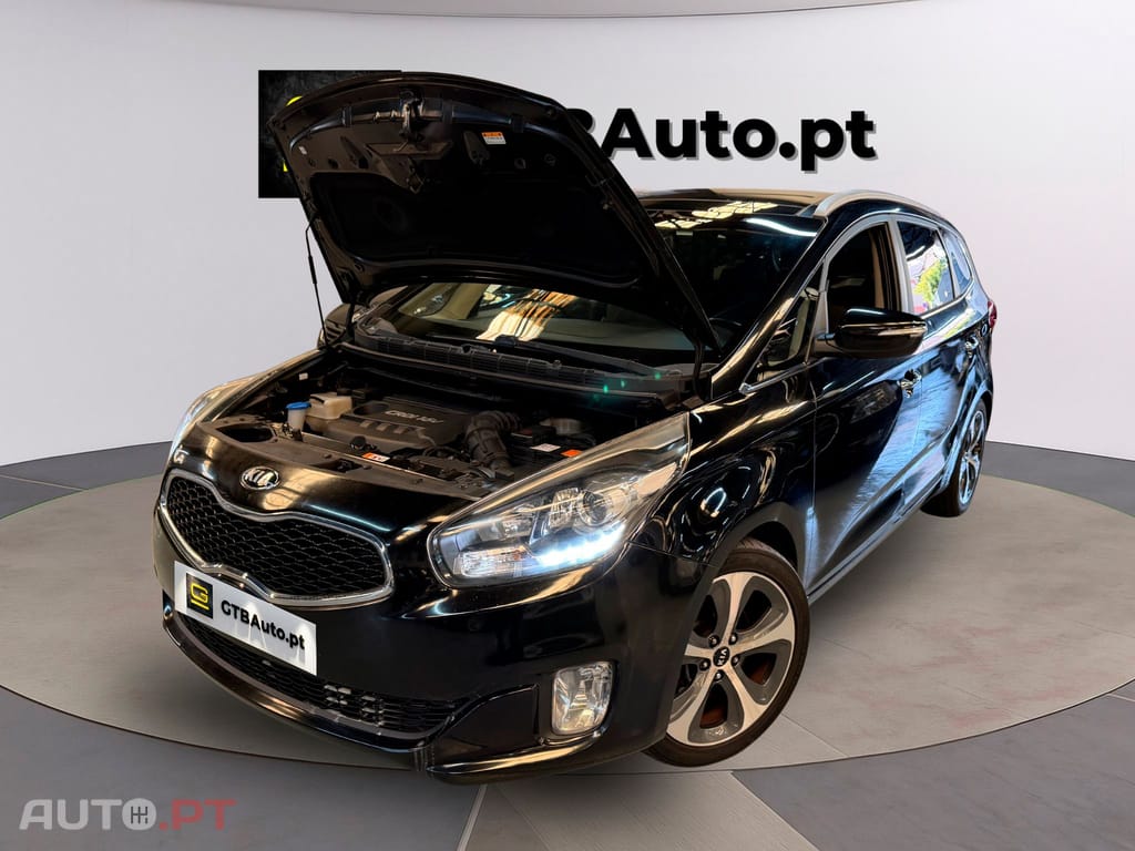 Kia Carens 1,7d 7L