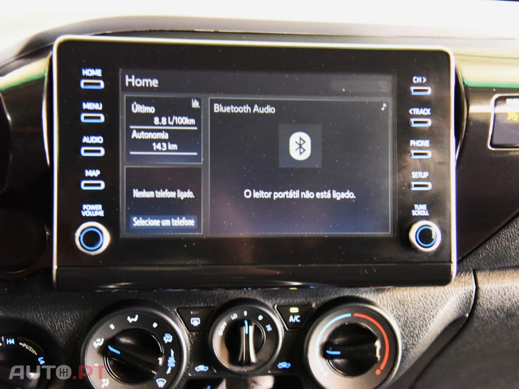 Toyota Hilux 2.4 D-4D 4WD Tracker 3L