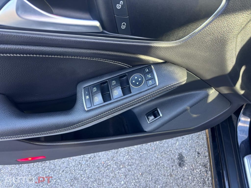 Mercedes-Benz CLA 200 d Shooting Brake Urban