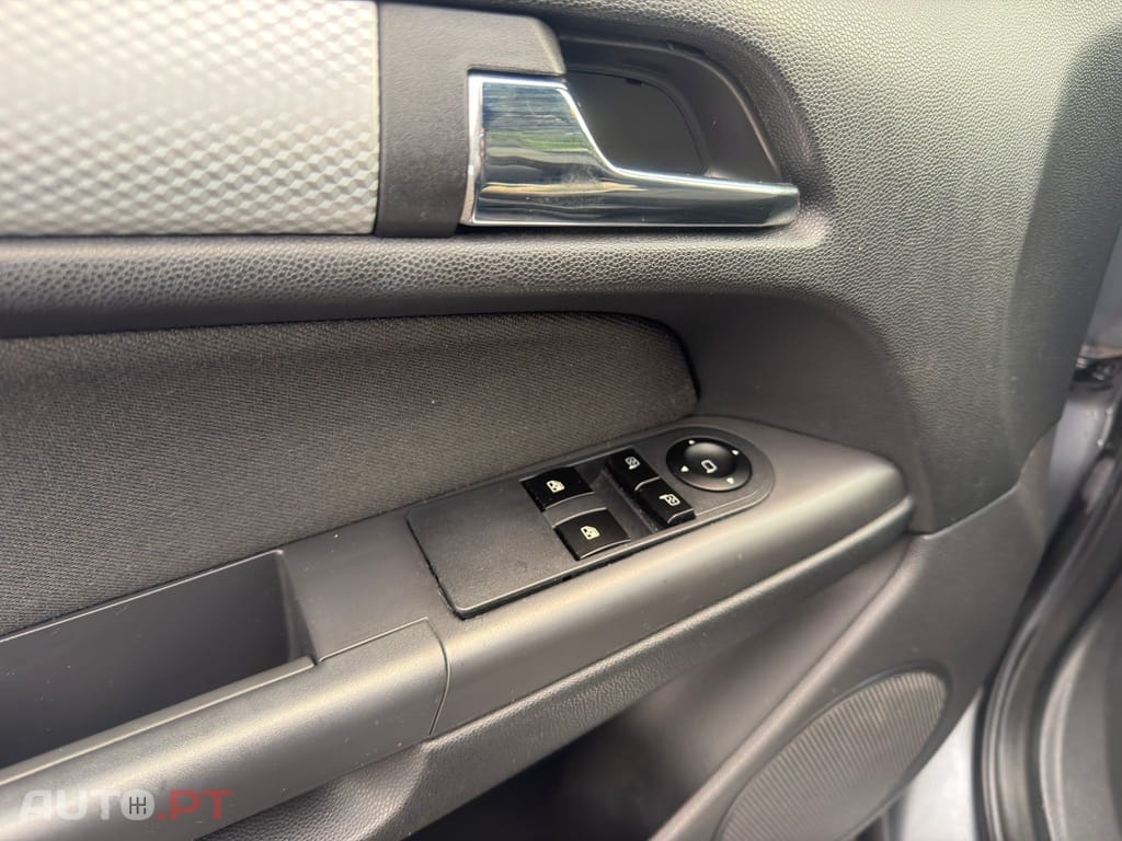 Opel Astra GTC 1.3 CDTi