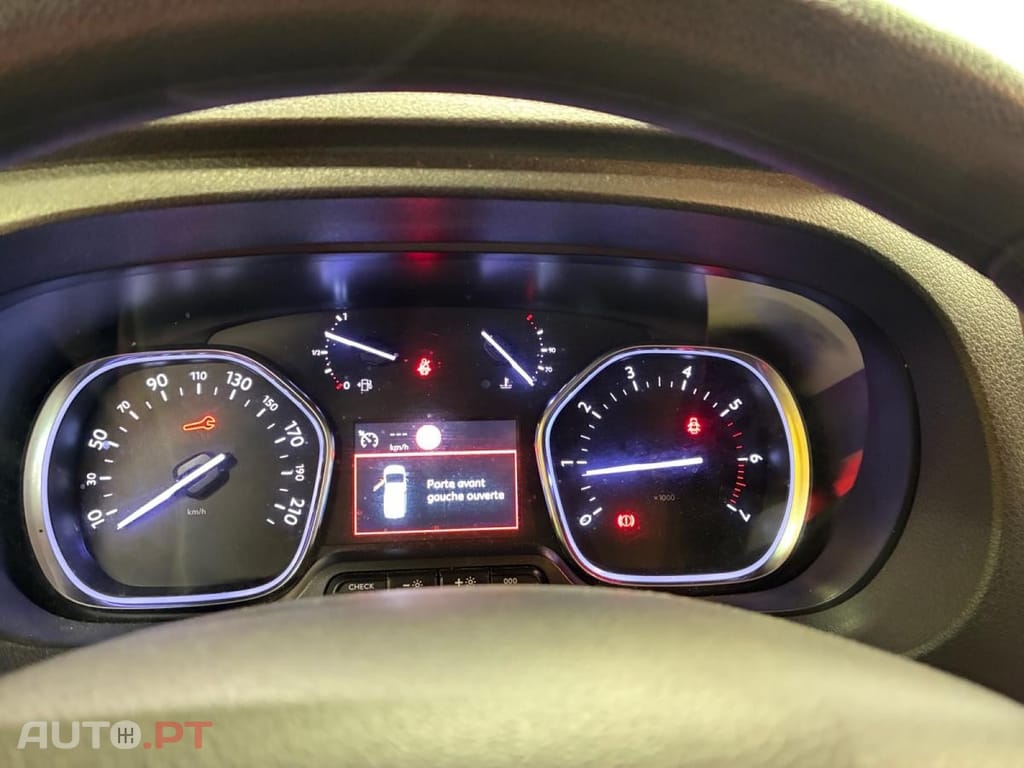 Peugeot Expert 1.5 BlueHDi Long