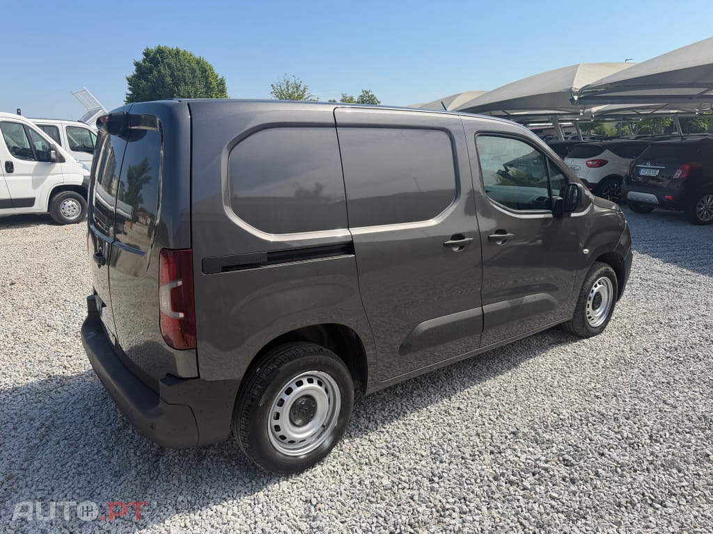 Citroen Berlingo 1.5 BlueHDI 3LUG FULL EXTRAS