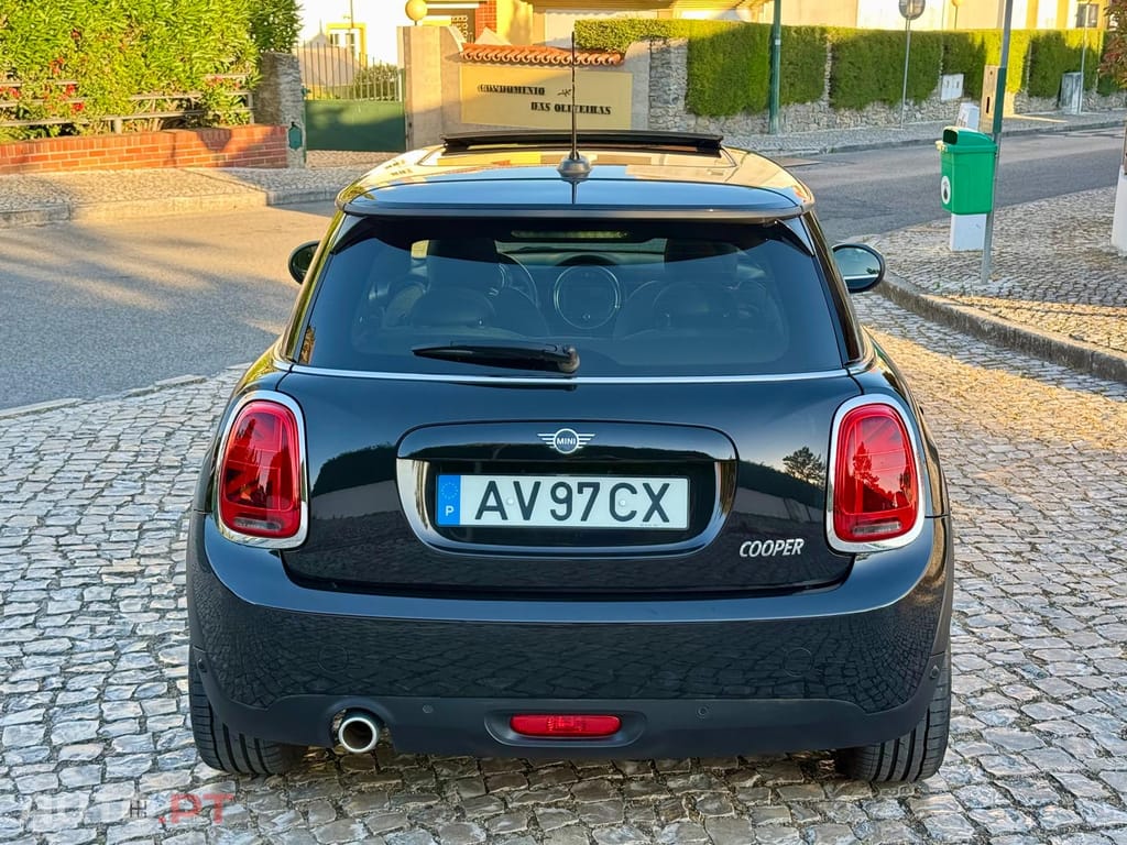 MINI Cooper LCI 3 Cilindros