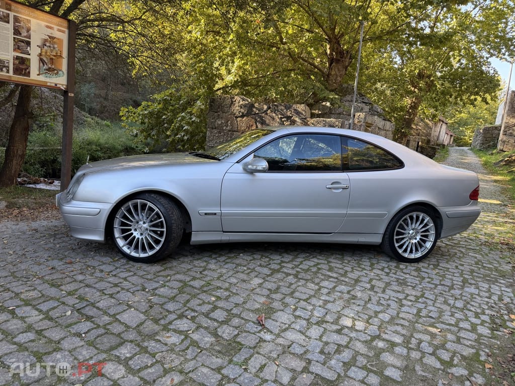 Mercedes-Benz CLK 230 Kompressor Avantgarde