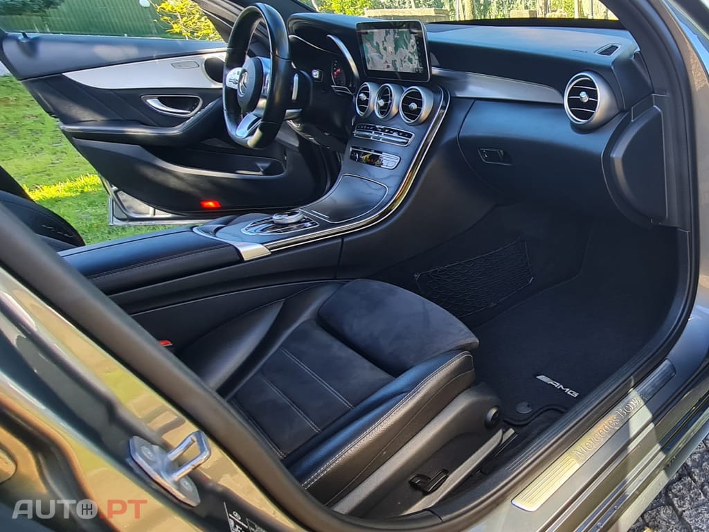 Mercedes-Benz C 220 d AMG Line