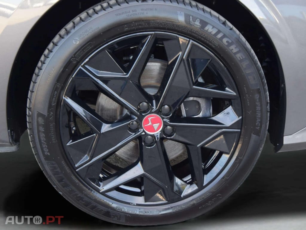 DS DS4 E-Tense Performance Line EAT8