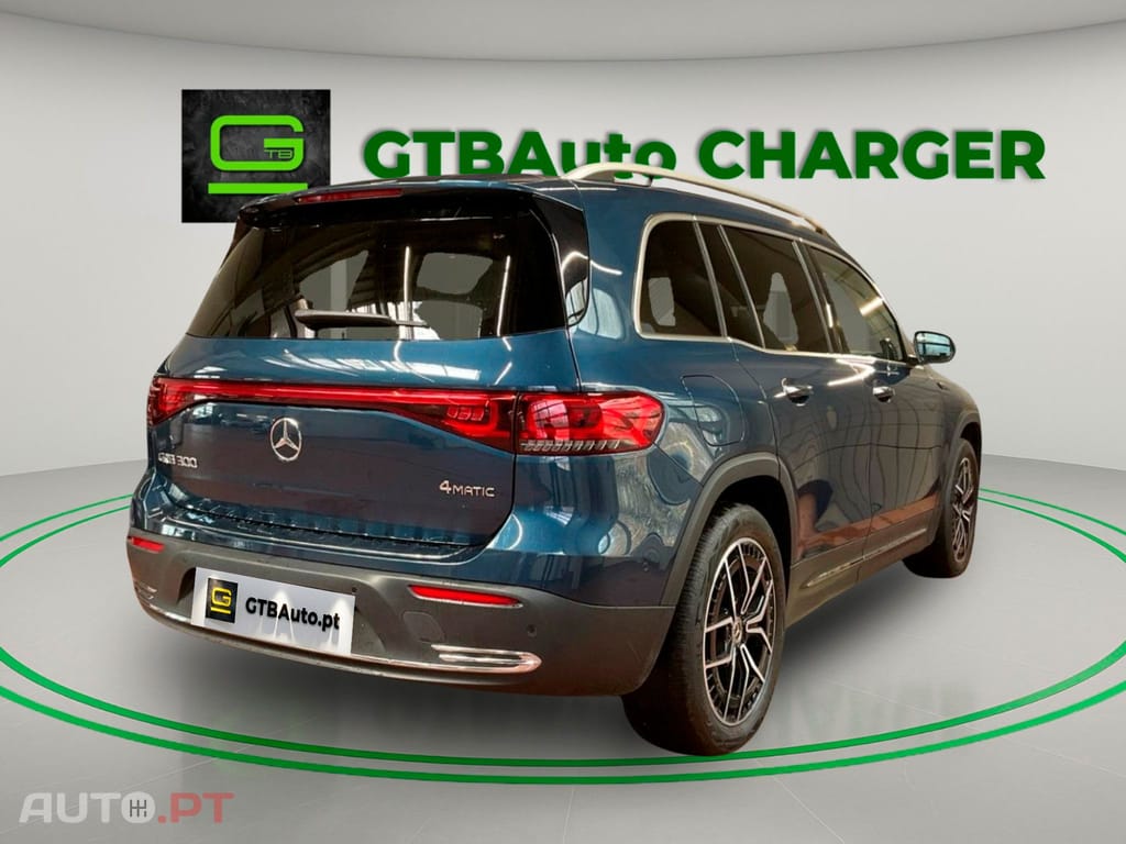 Mercedes-Benz EQB 300 AMG 95% I.V.A DEDUTIVEL 