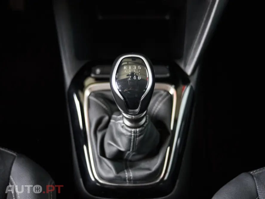 Opel Corsa 1.2 T Business Edition