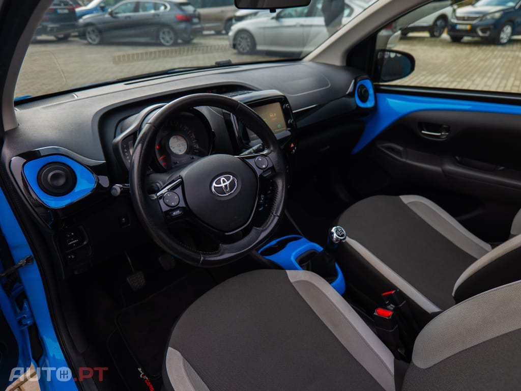 Toyota Aygo 1.0 X-Wave