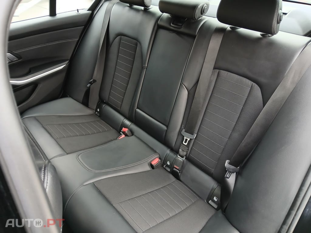 BMW 320 d Line Sport Auto