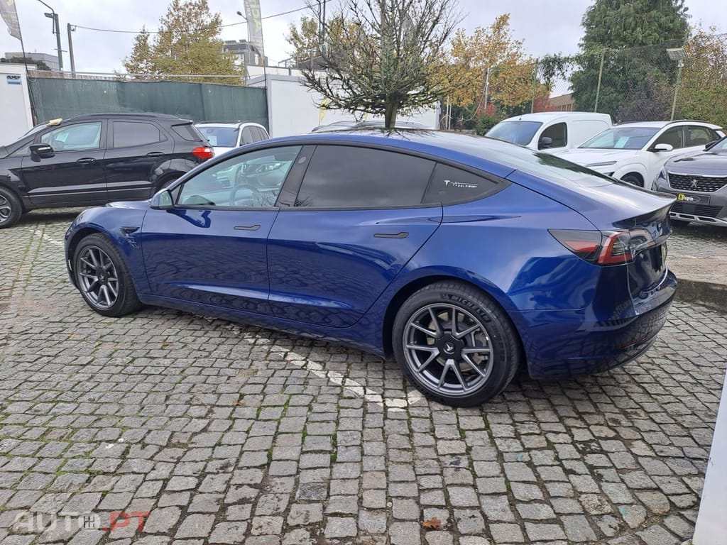 Tesla Model 3 Performance Tração Integral