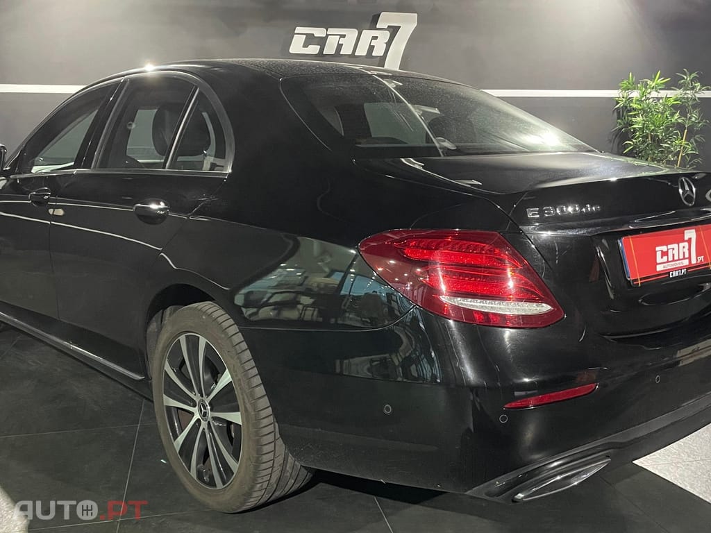 Mercedes-Benz E 300 de Avantgarde