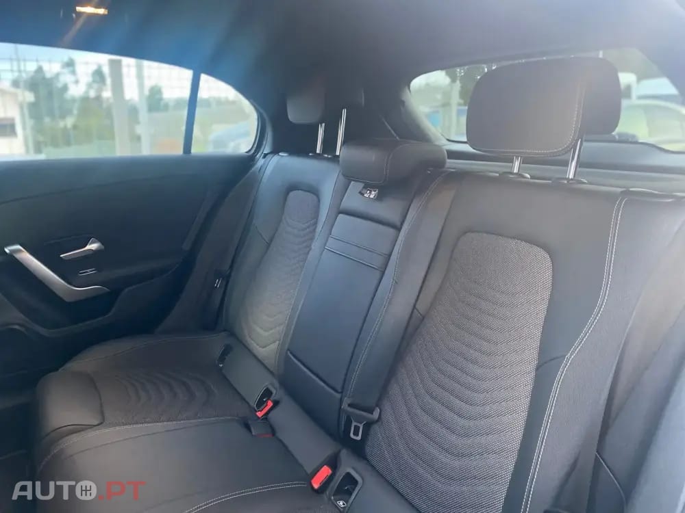 Mercedes-Benz A 250 e