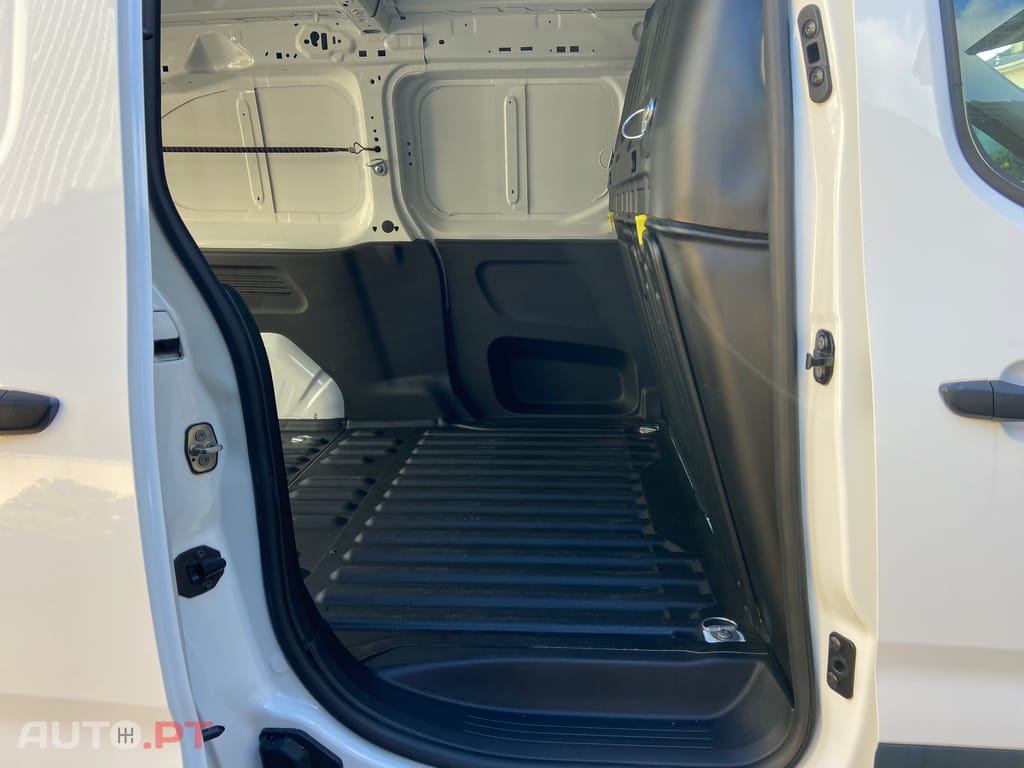 Citroen Berlingo 1.6 HDI L2  100 cv Carplay