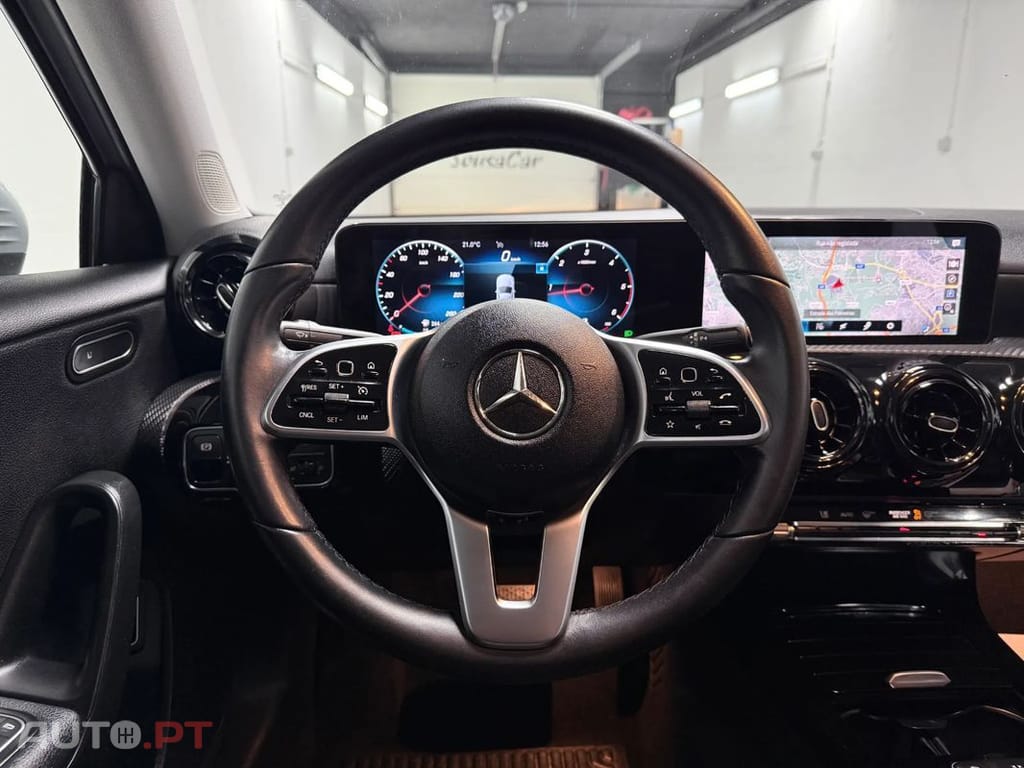 Mercedes-Benz A 180 d Business Solutions Frota Aut.