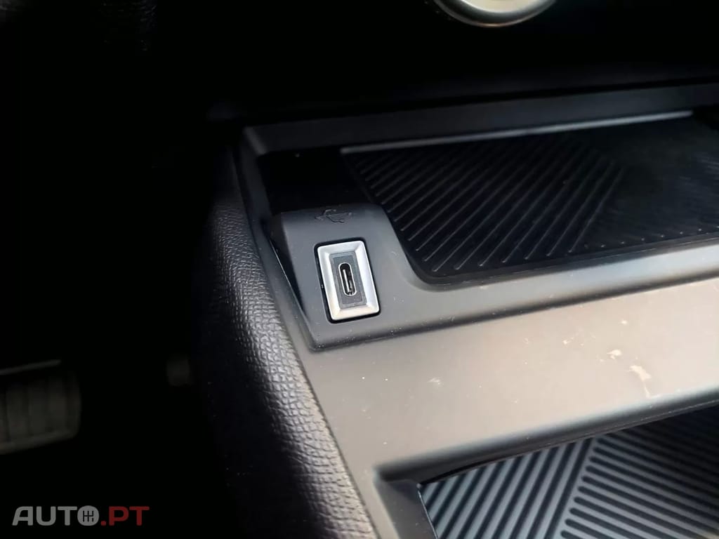 Citroen C4 1.2 Hybrid Plus e-DSC6
