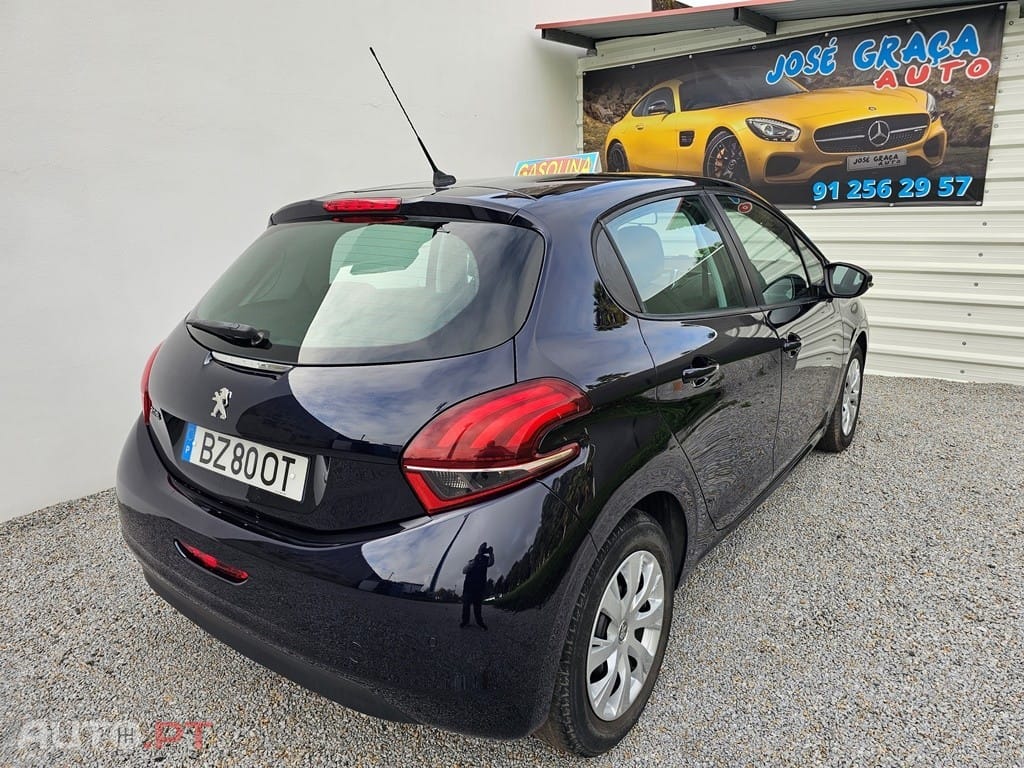 Peugeot 208 1.2 PureTech Active
