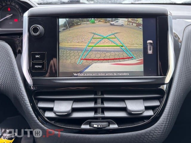 Peugeot 2008 1.6 BlueHDi Style