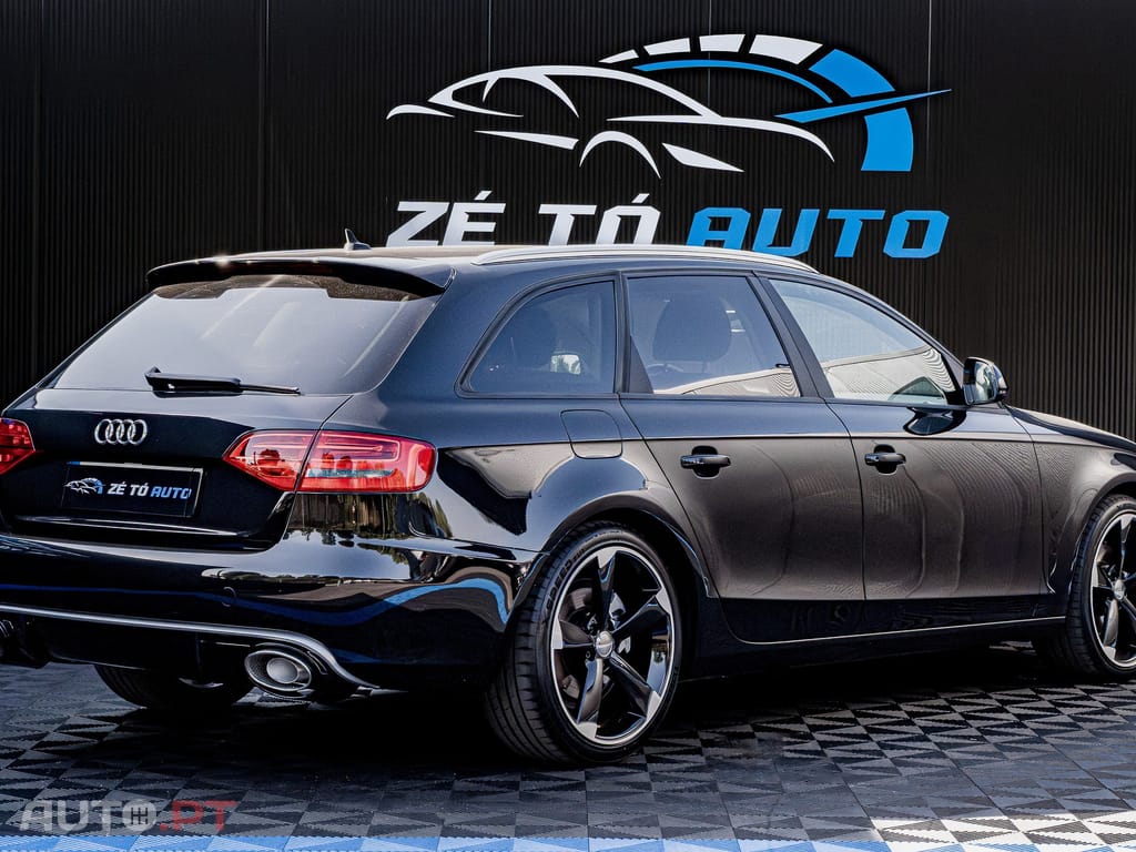 Audi A4 2.0 TDi Look RS4