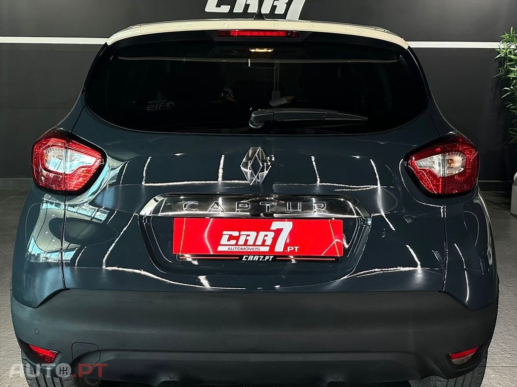 Renault Captur ENERGY TCe 120 LIMITED