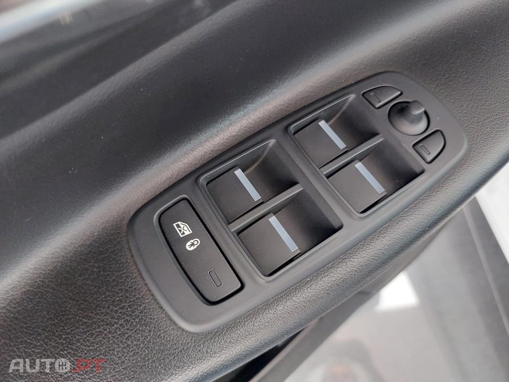 Jaguar XE 2.0 D Prestige