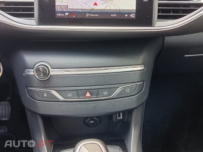 Peugeot 308 1.5 BlueHDi Style