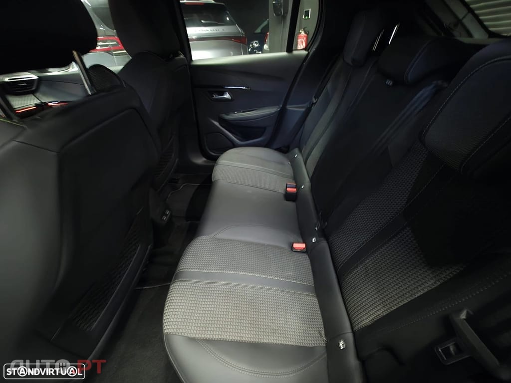 Peugeot E-208 50 kWh GT Line