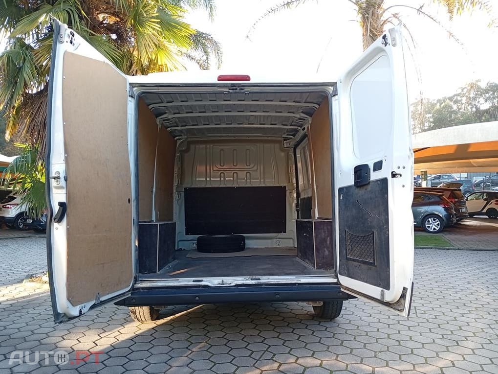 Peugeot Boxer 2.2 BLUE HDI