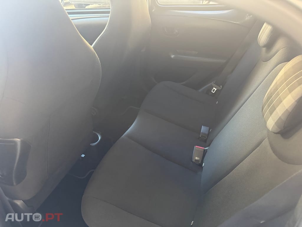 Peugeot 108 1.0 VTi Style