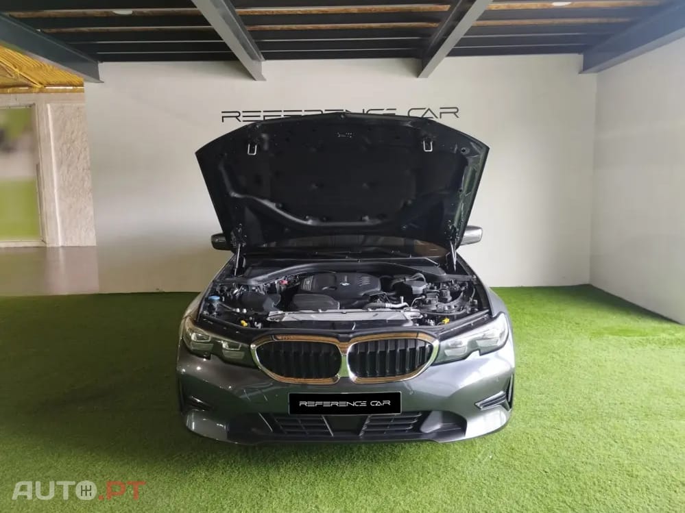 BMW 320 d Pack M Auto — fotografia 25