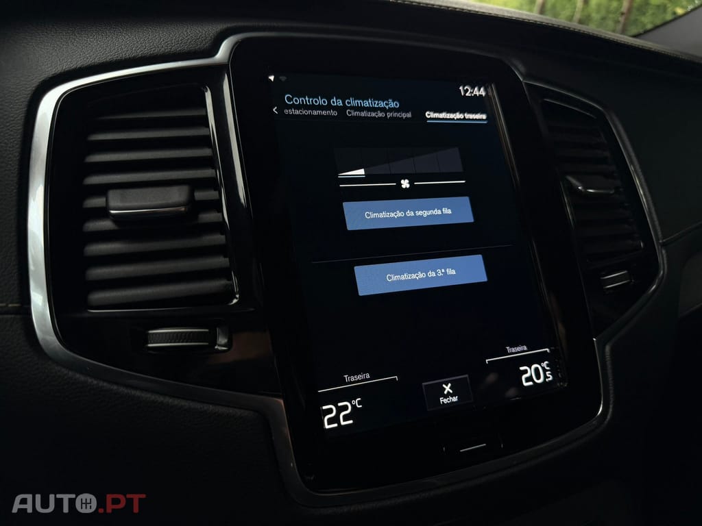 Volvo XC90 2.0 T8 PHEV R-Design AWD