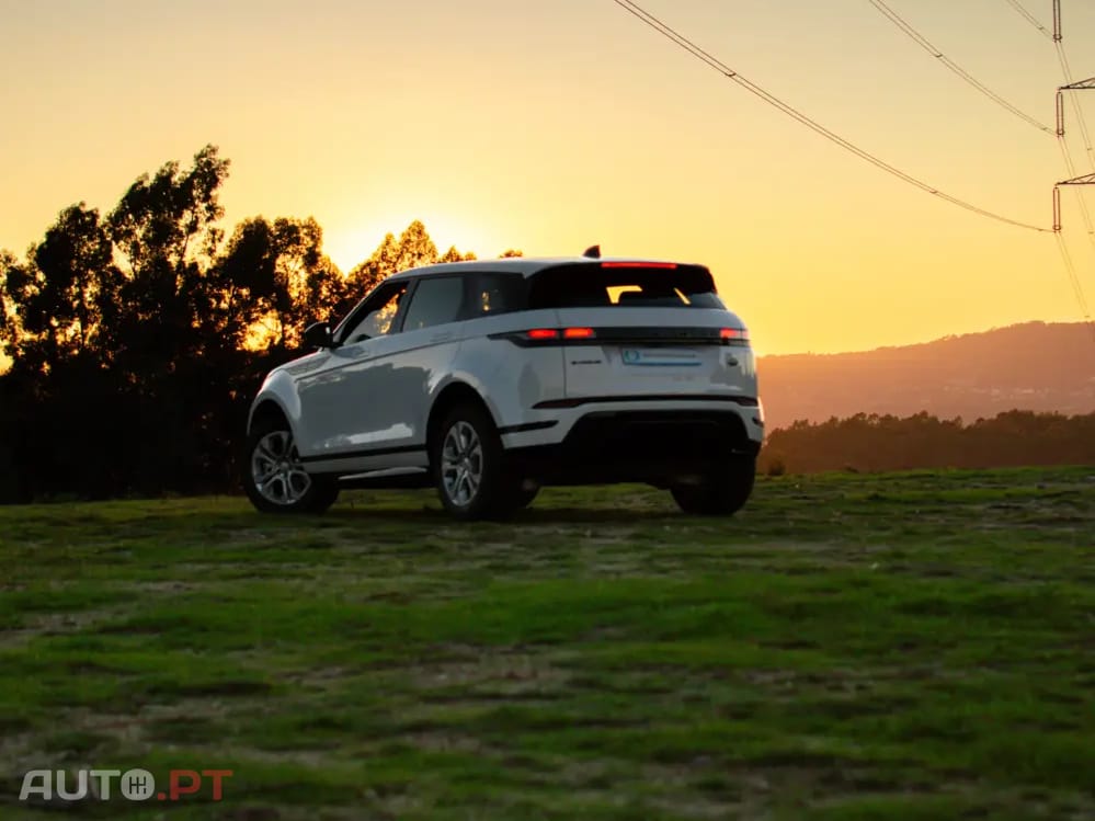 Land Rover Evoque 2.0 D150 AWD R-Dynamic Auto