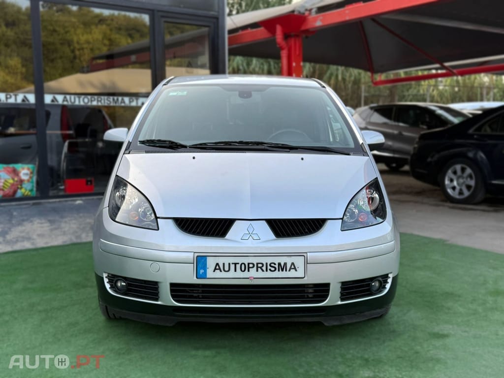 Mitsubishi Colt Z30
