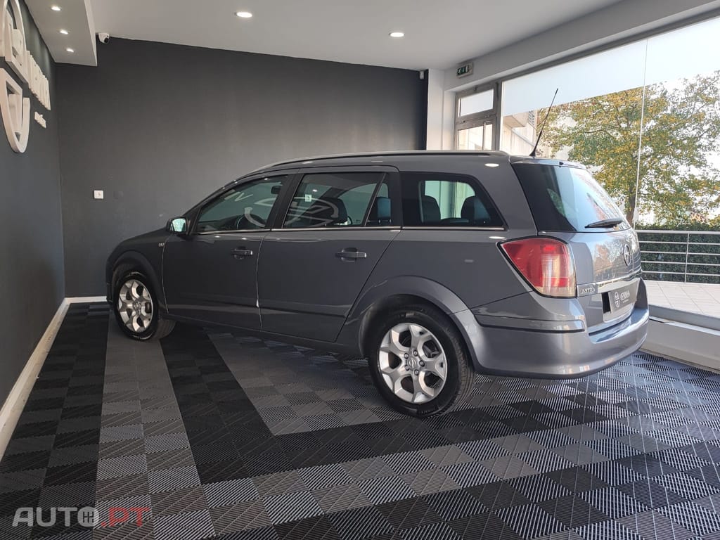 Opel Astra Caravan 1.7CDTI Cosmos