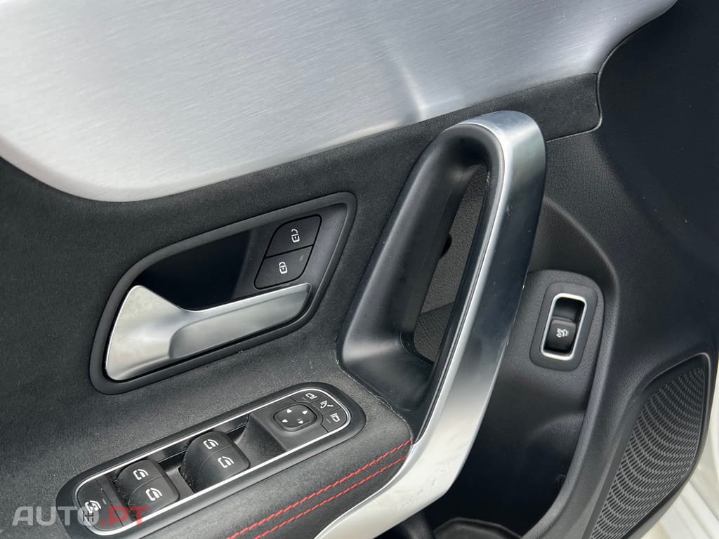 Mercedes-Benz CLA 180 Classe CLA 180