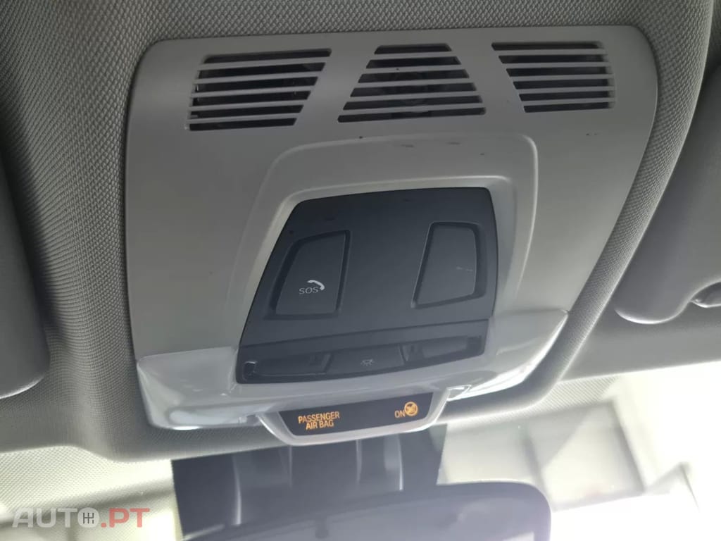 BMW 216 d Advantage Auto — fotografia 11