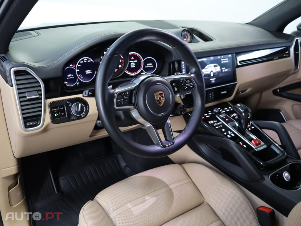 Porsche Cayenne  Platinum Edition