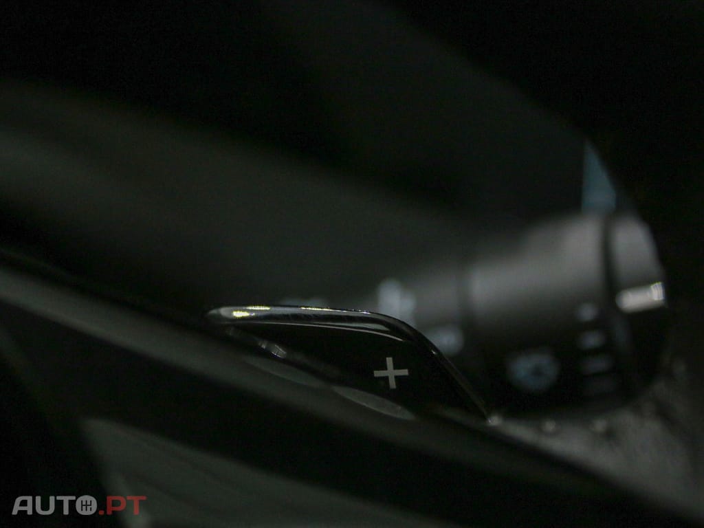 Peugeot 308 SW 1.6 Hybrid Active Pack e-EAT8