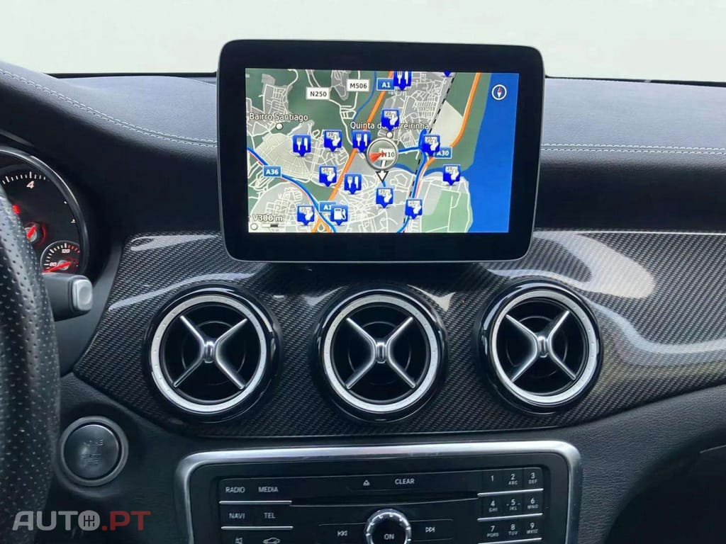 Mercedes-Benz CLA 200 d 7G-DCT Urban