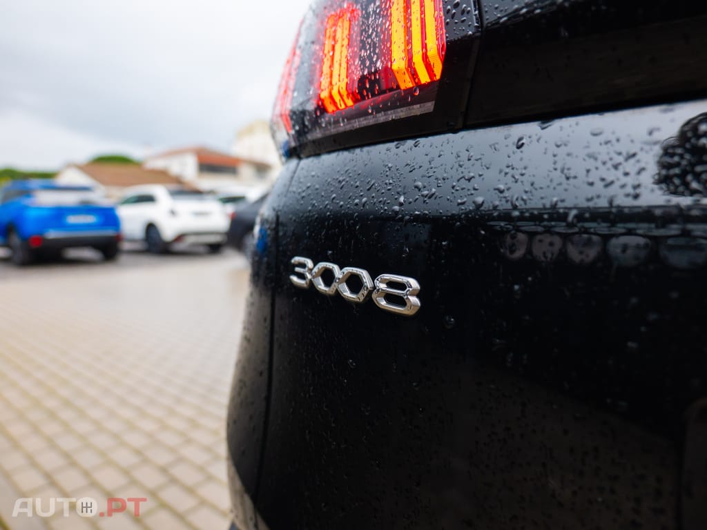 Peugeot 3008 1.6 Hybrid GT e-EAT8