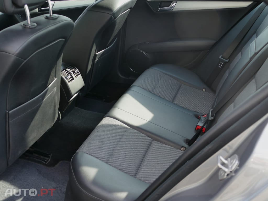 Mercedes-Benz C 250 CDi Avantgarde BlueEfficiency
