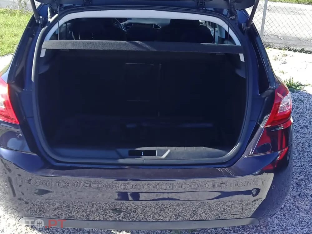 Peugeot 308 1.6 BlueHDi Allure