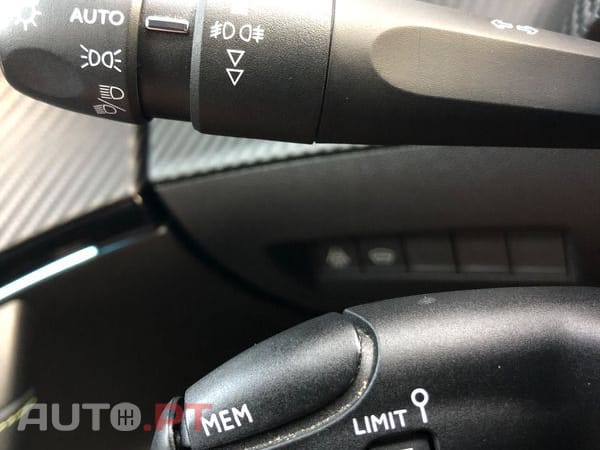 Peugeot E-2008 GT+