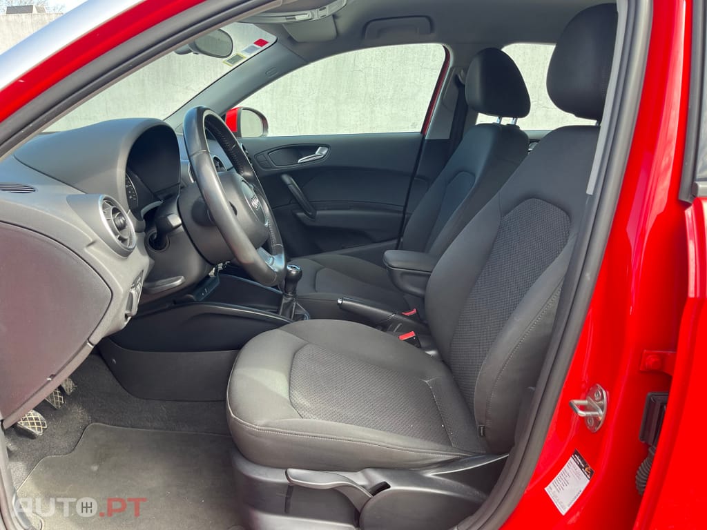 Audi A1 1.6 TDI Attraction