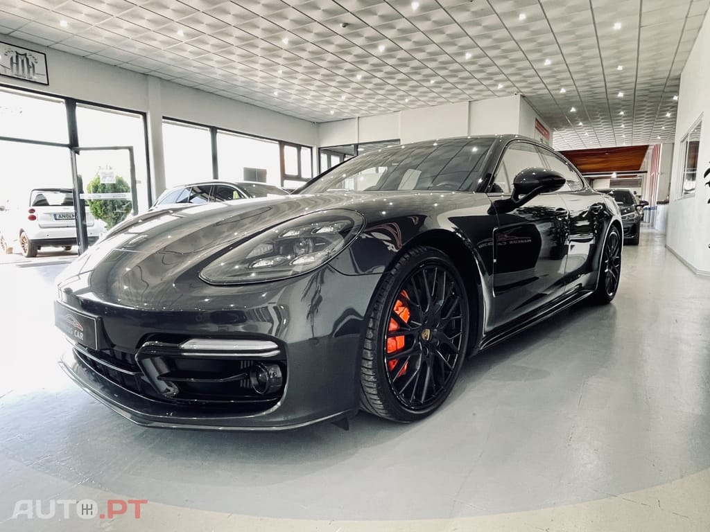 Porsche Panamera 4S Diesel